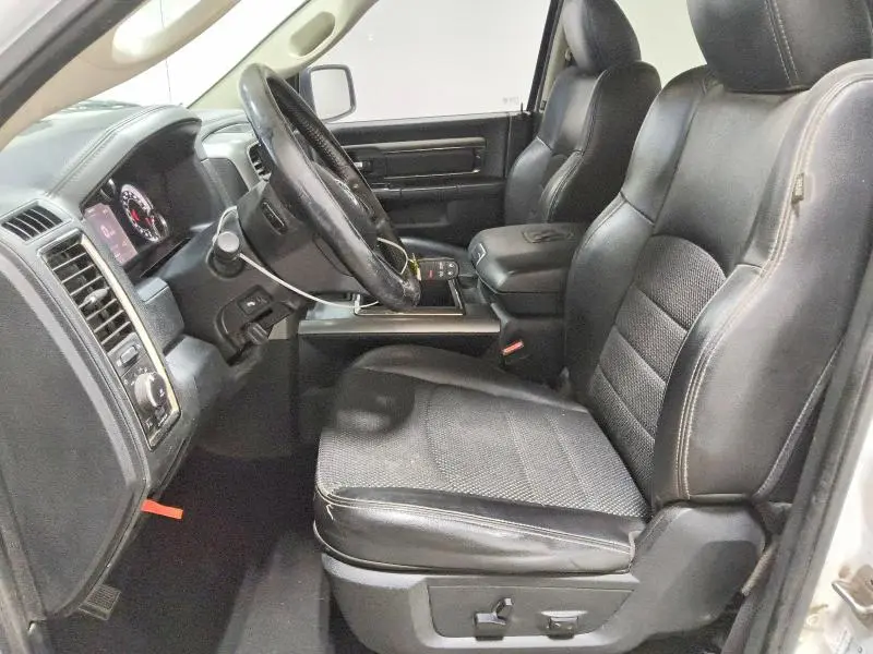 2015 RAM 1500 SPORT  