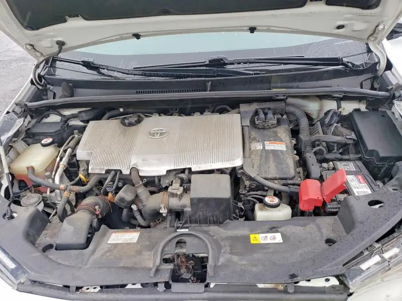 2016 TOYOTA PRIUS TWO  