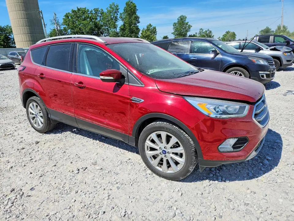 2017 FORD ESCAPE TITANIUM  