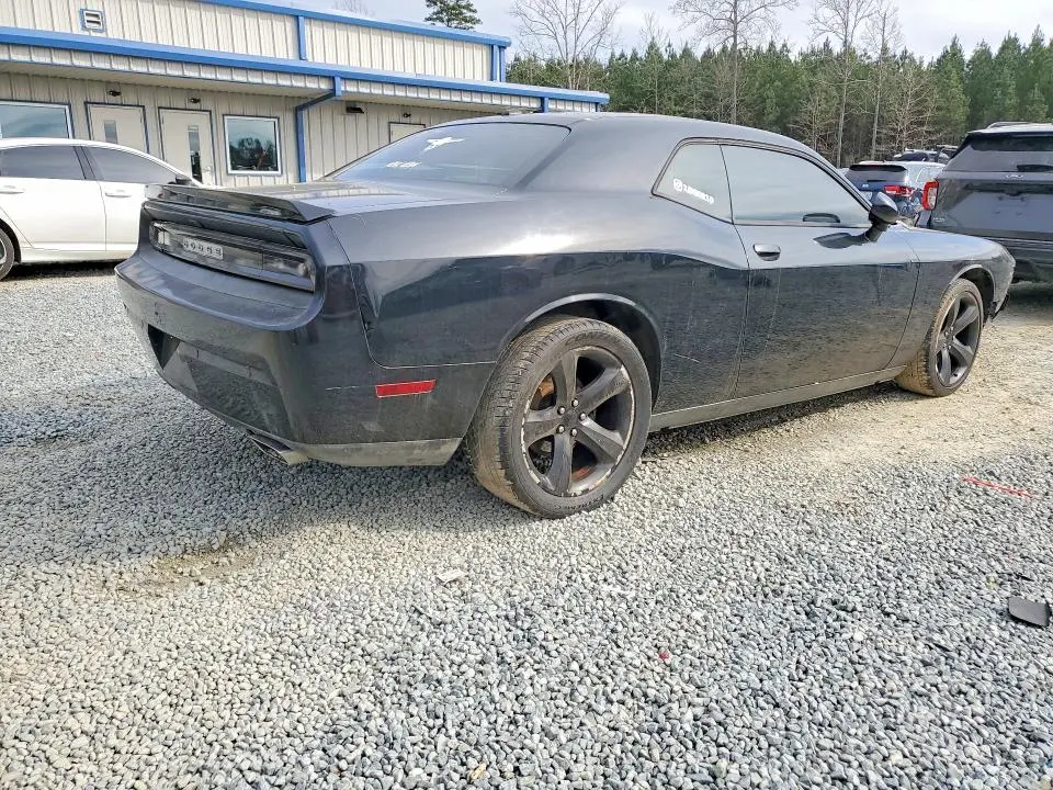 2014 DODGE CHALLENGER SXT  