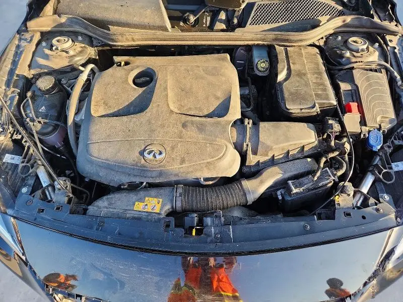 2018 INFINITI QX30 ESSENTIAL  