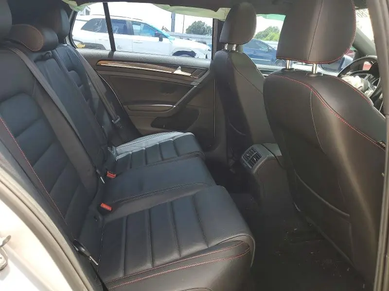 2016 VOLKSWAGEN GTI S/SE  