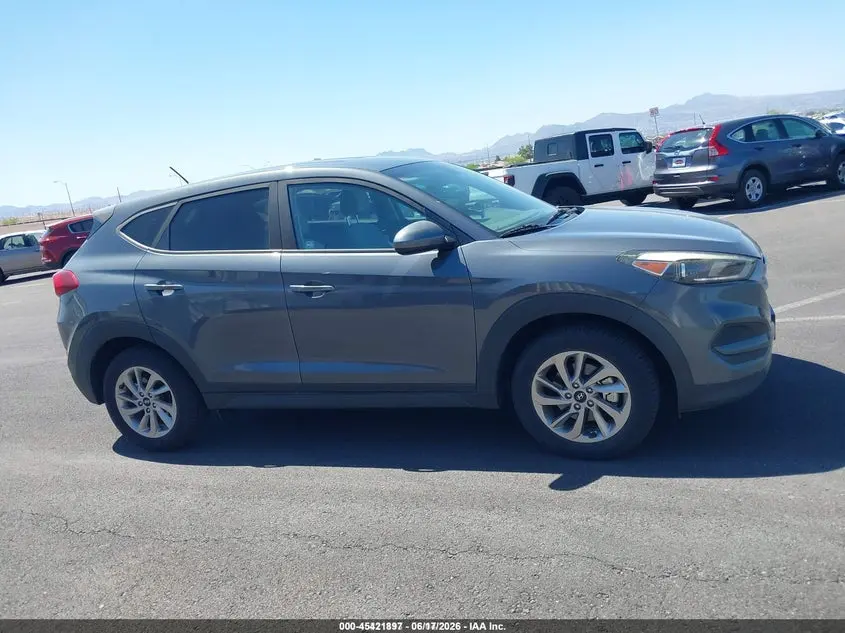 2018 HYUNDAI TUCSON SE