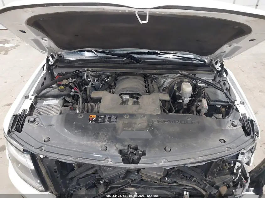 2016 CHEVROLET SUBURBAN LT