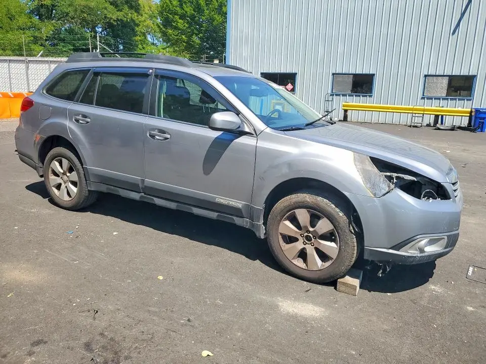 2010 SUBARU OUTBACK 2.5I PREMIUM  