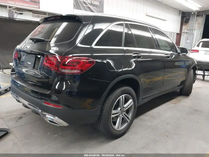 2021 MERCEDES-BENZ GLC 300 SUV