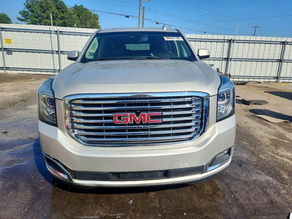2017 GMC YUKON XL C1500 SLT  