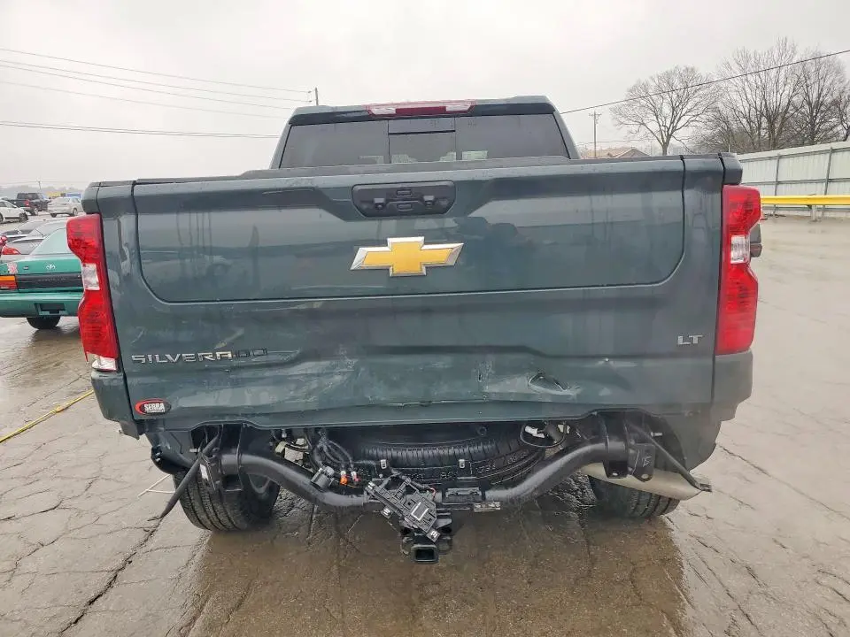 2026 CHEVROLET SILVERADO K1500 LT  