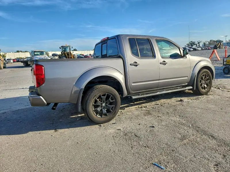 2021 NISSAN FRONTIER S  