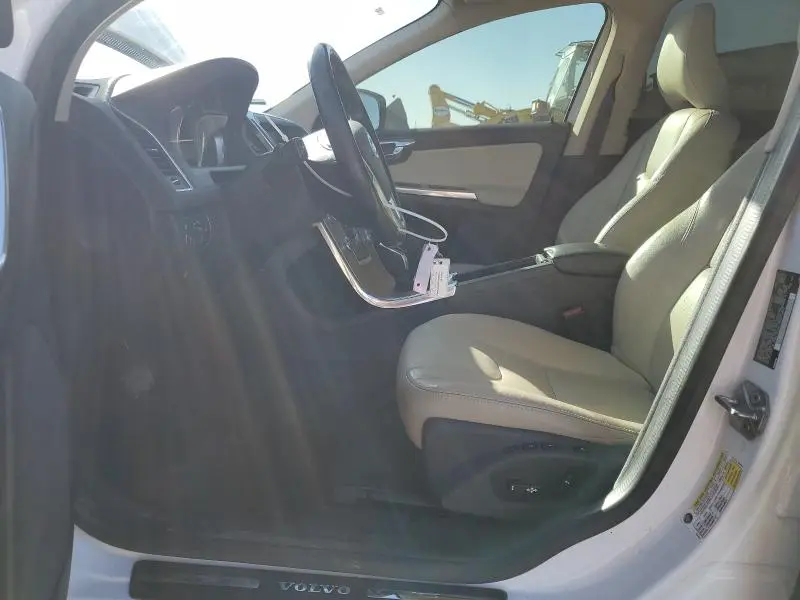 2017 VOLVO XC60 T6 INSCRIPTION  