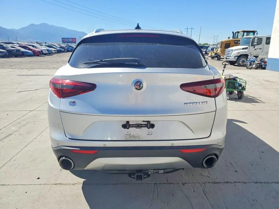 2018 ALFA ROMEO STELVIO TI  