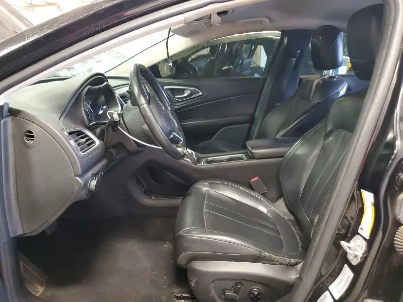 2017 CHRYSLER 200 LIMITED  