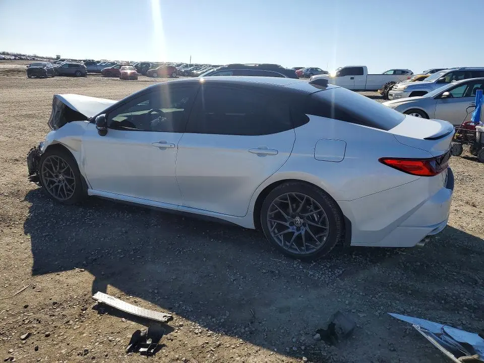 2025 TOYOTA CAMRY XSE  