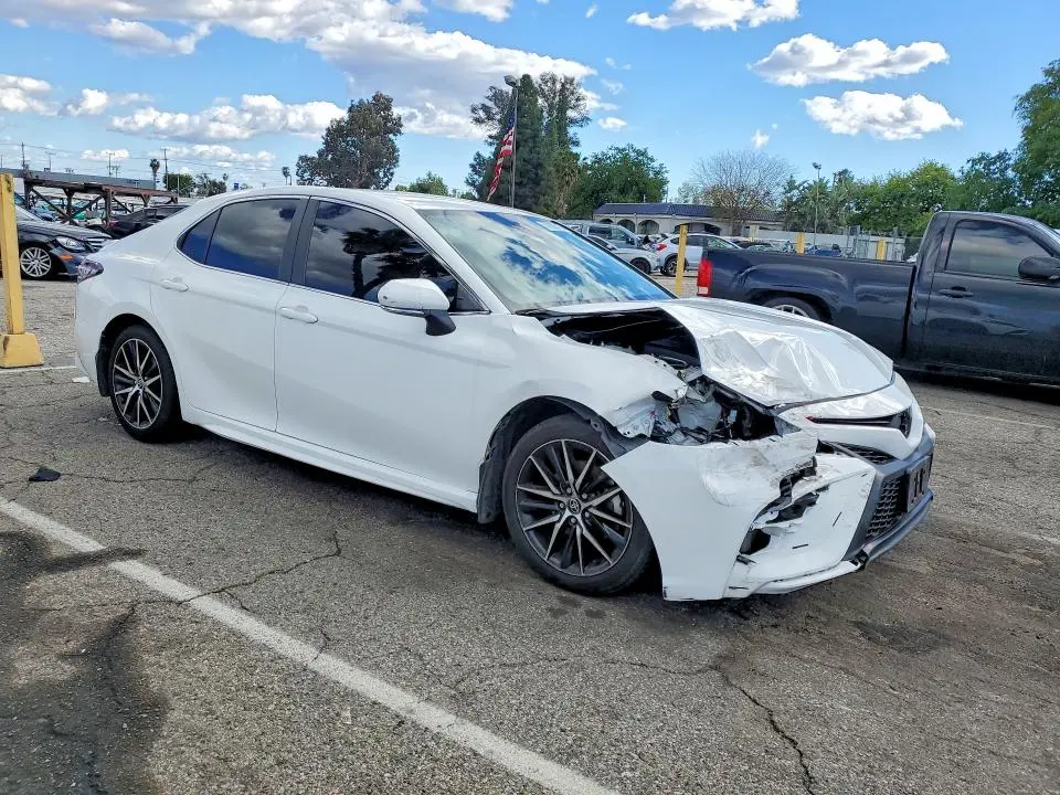 2023 TOYOTA CAMRY SE NIGHT SHADE  