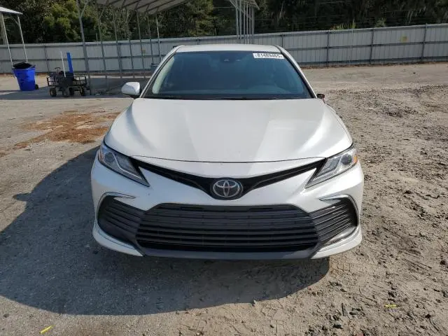 2023 TOYOTA CAMRY XLE  