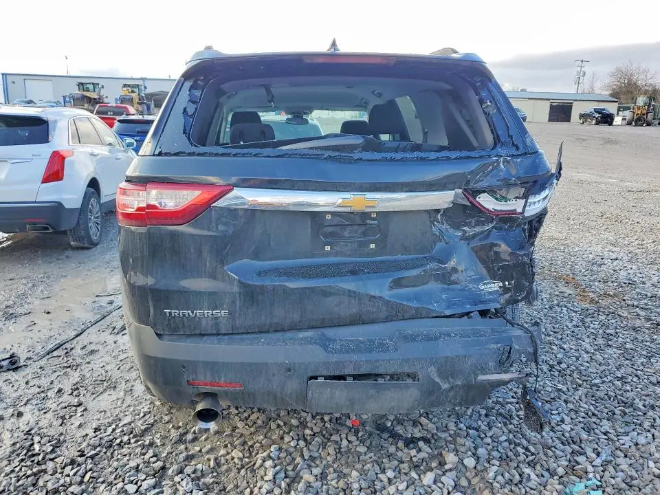 2021 CHEVROLET TRAVERSE LT  