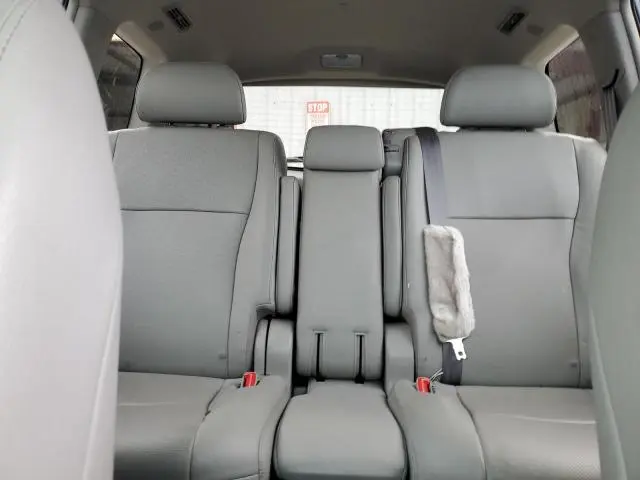 2013 TOYOTA HIGHLANDER LIMITED  