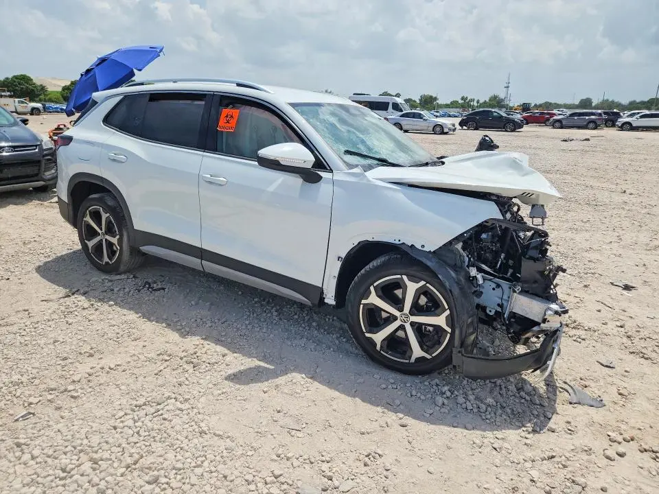 2026 VOLKSWAGEN TIGUAN SE  