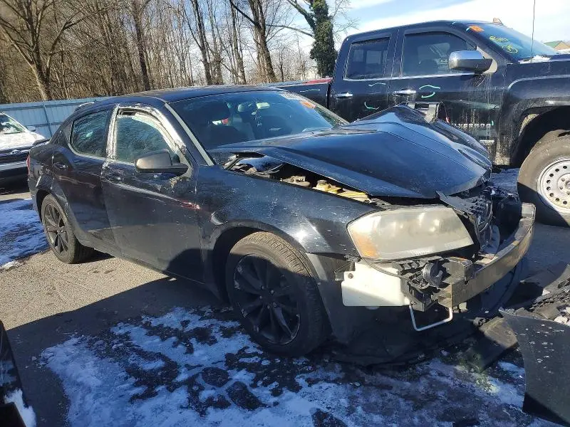 2014 DODGE AVENGER SE  