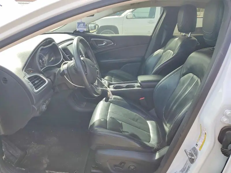 2015 CHRYSLER 200 C  