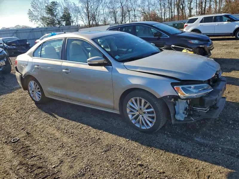 2013 VOLKSWAGEN JETTA TDI  