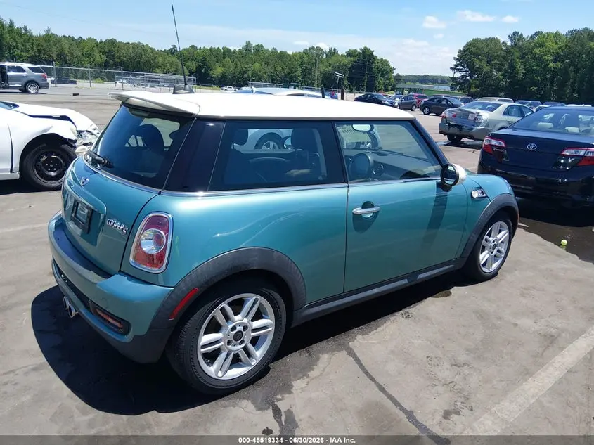 2012 MINI COOPER S  