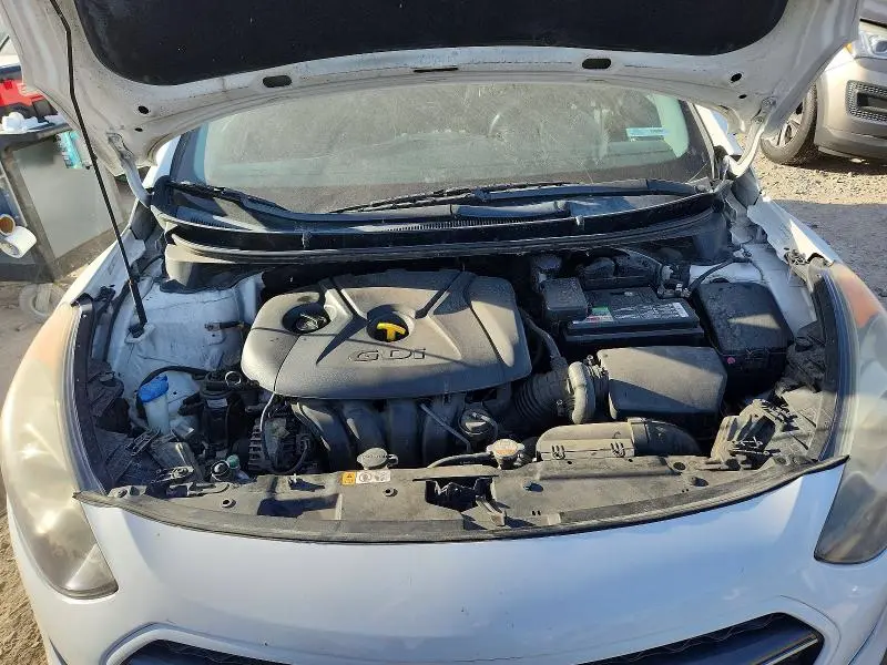 2017 HYUNDAI ELANTRA GT BASE  