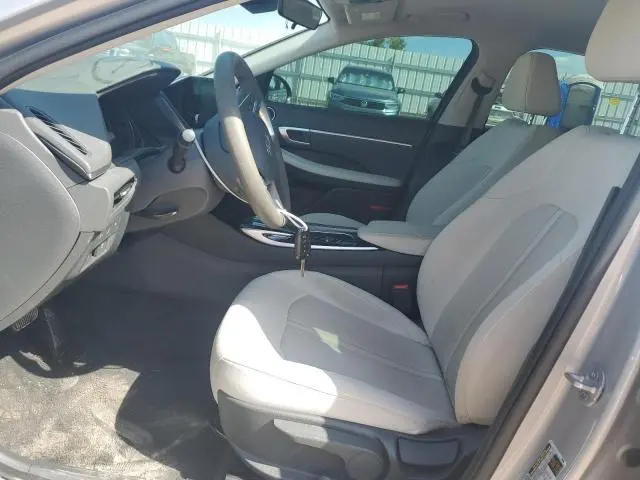 2023 HYUNDAI SONATA SE