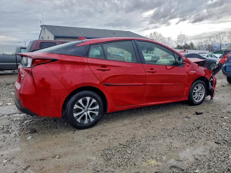 2019 TOYOTA PRIUS   