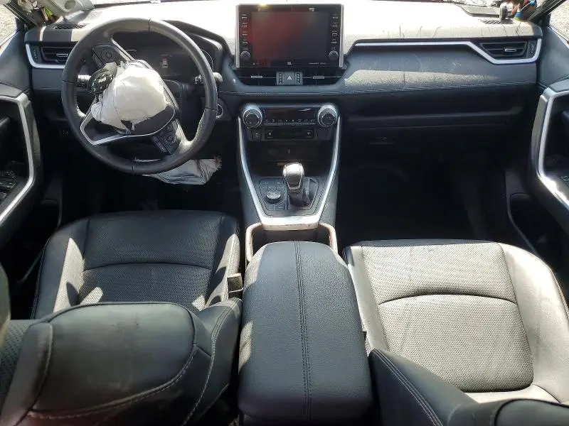 2022 TOYOTA RAV4 LIMITED  