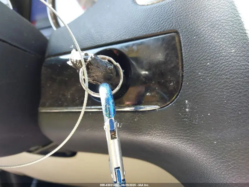 2011 CHRYSLER TOWN & COUNTRY TOURING-L