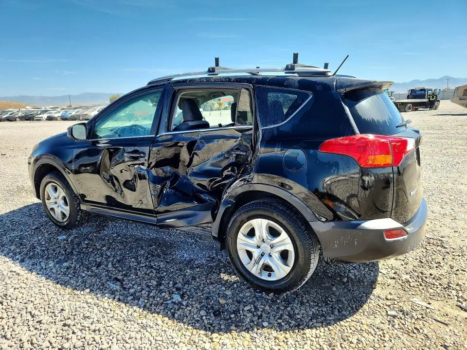 2015 TOYOTA RAV4 LE  