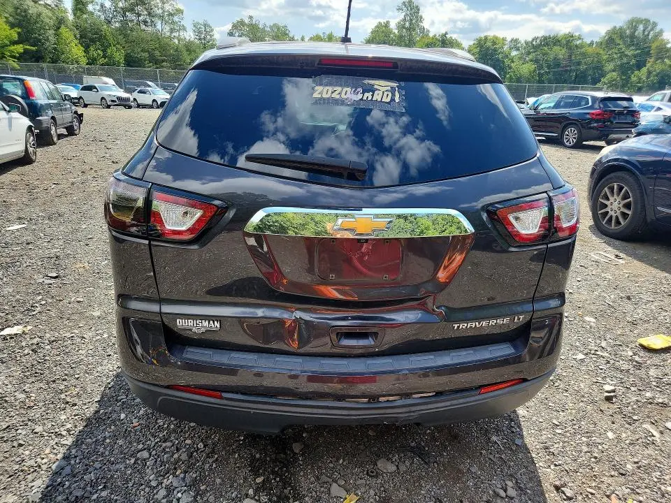 2014 CHEVROLET TRAVERSE LT  