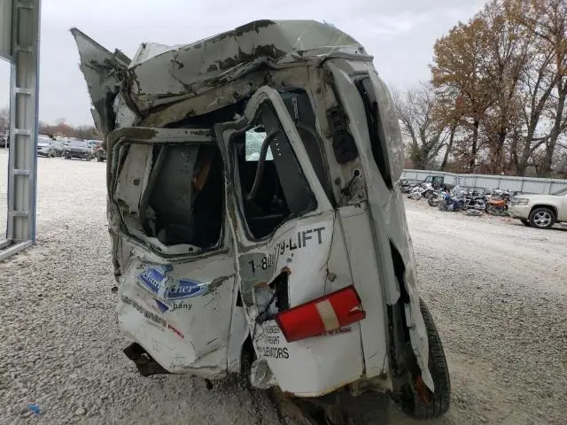 2011 GMC SAVANA G1500  