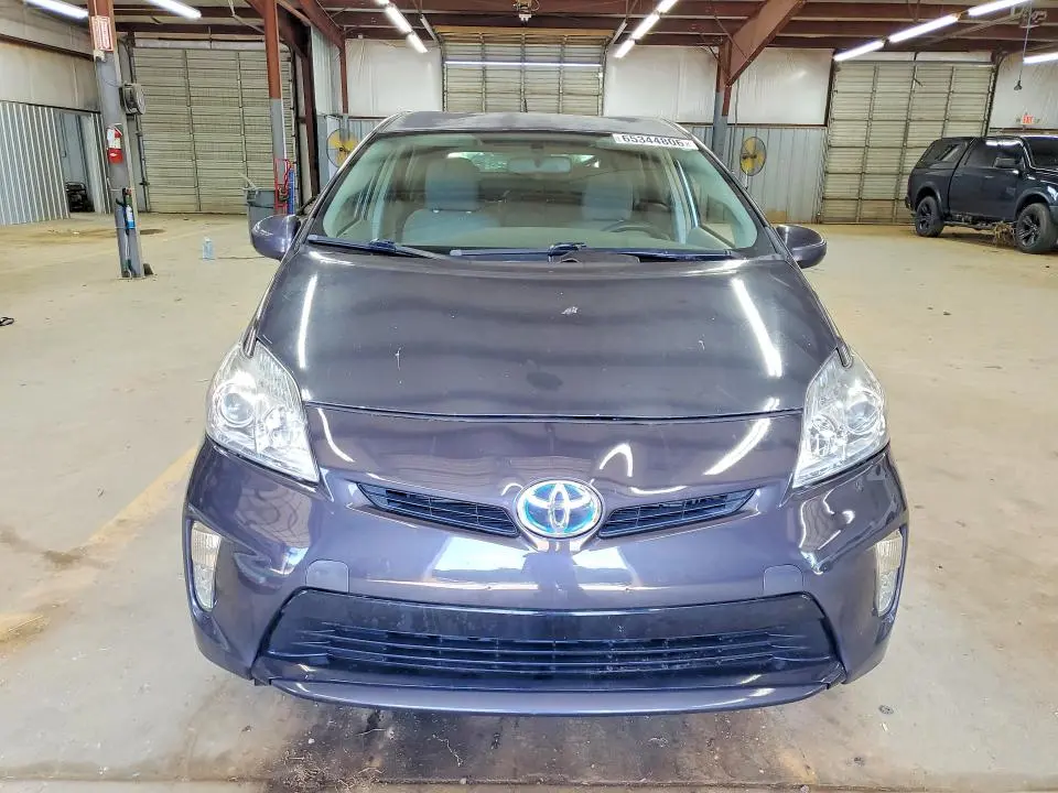 2012 TOYOTA PRIUS TWO  