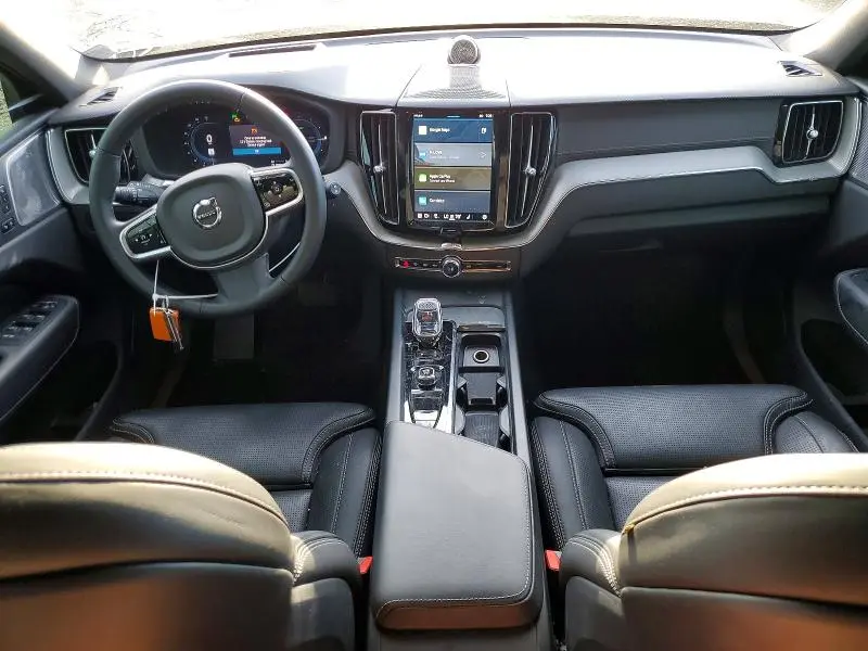 2024 VOLVO XC60 ULTIMATE  