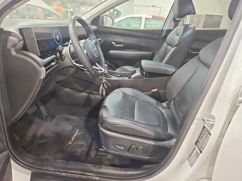 2025 HYUNDAI TUCSON SEL CONVENIENCE  