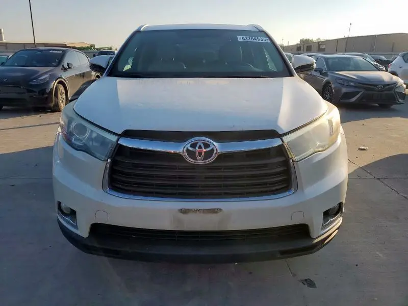 2016 TOYOTA HIGHLANDER LIMITED  