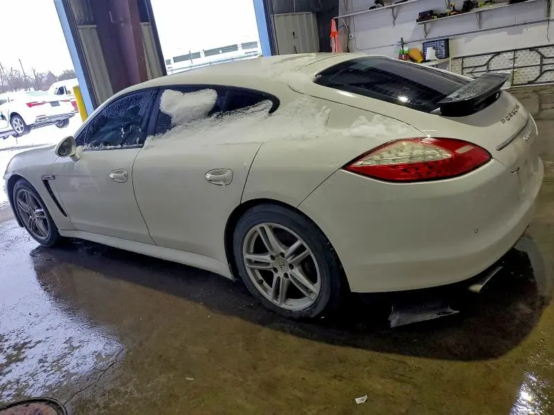 2011 PORSCHE PANAMERA 2  