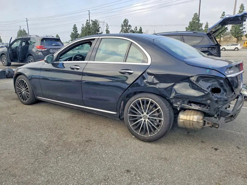 2019 MERCEDES-BENZ C 300  