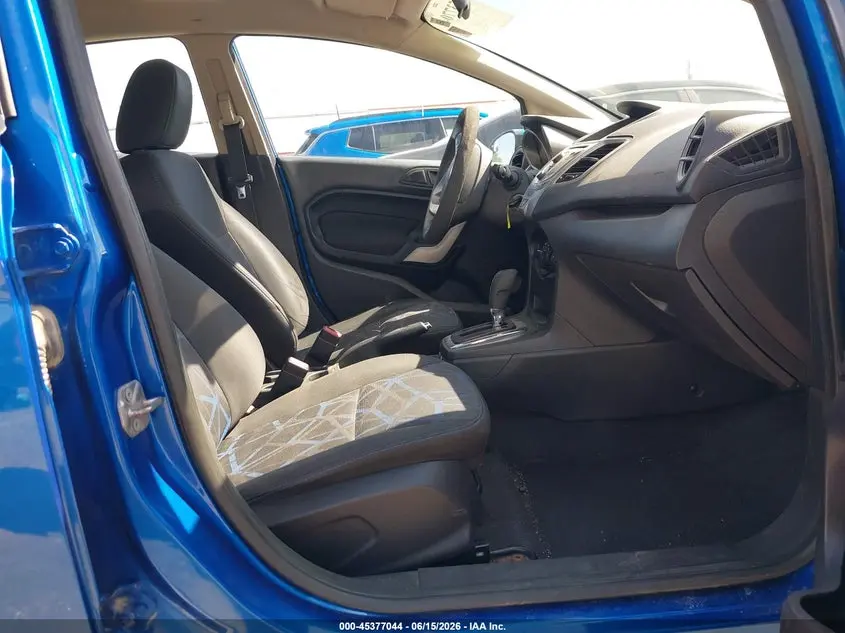 2011 FORD FIESTA SE