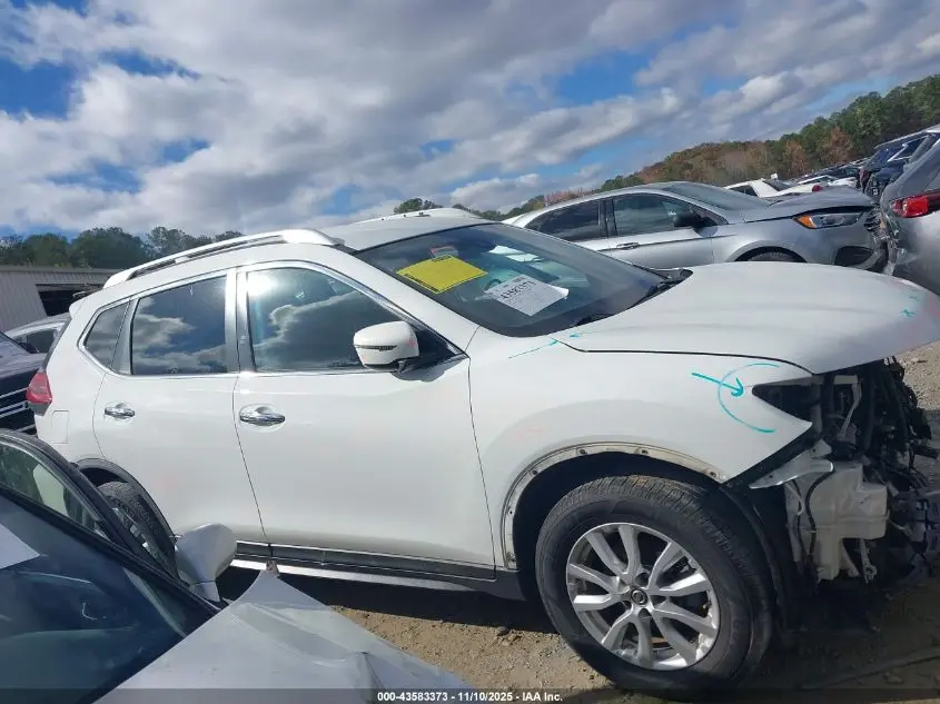 2020 NISSAN ROGUE SV FWD