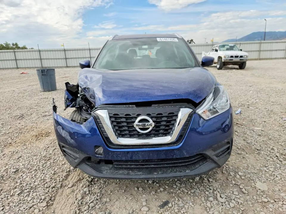 2019 NISSAN KICKS SV  