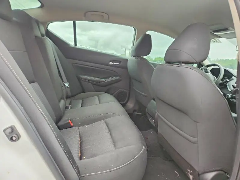 2019 NISSAN ALTIMA S  