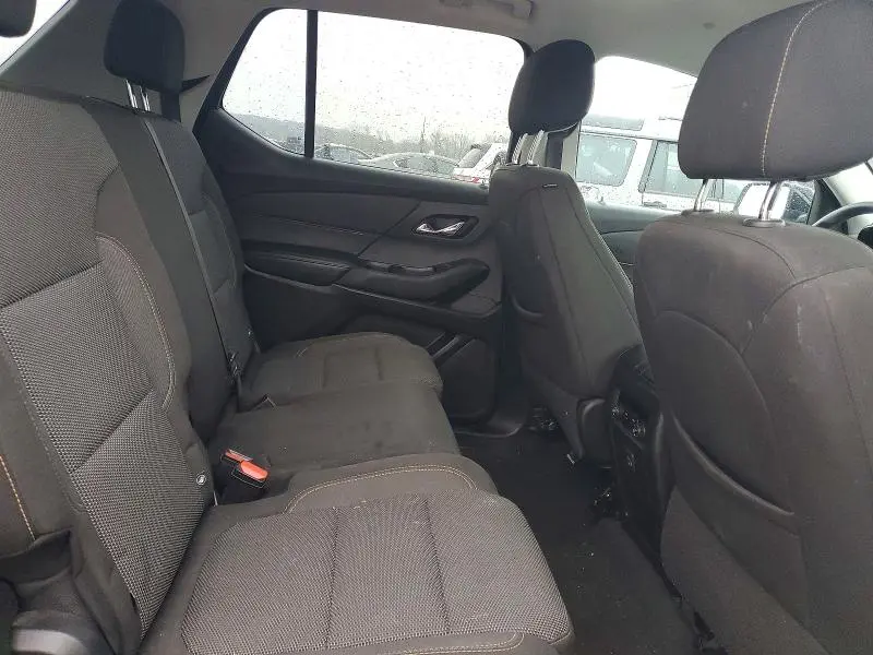 2021 CHEVROLET TRAVERSE LS  