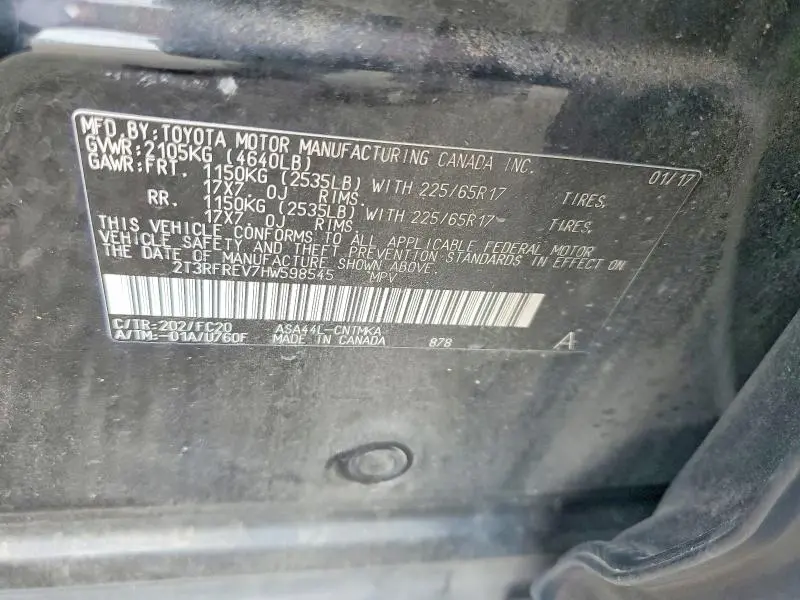 2017 TOYOTA RAV4 XLE  