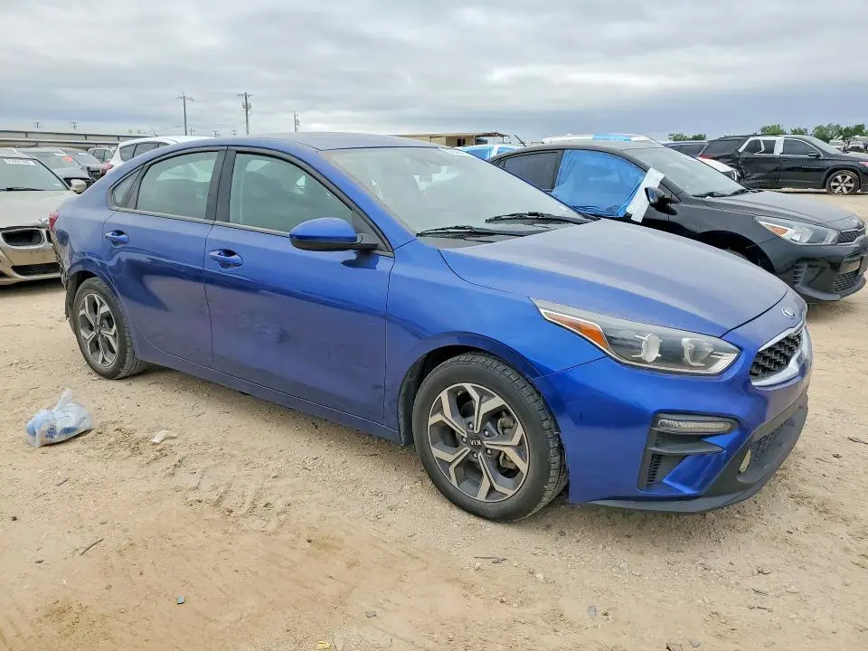 2019 KIA FORTE LXS  