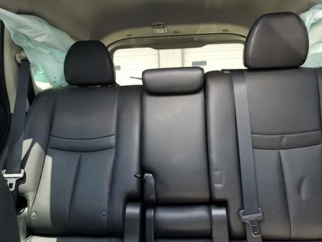 2014 NISSAN ROGUE S  