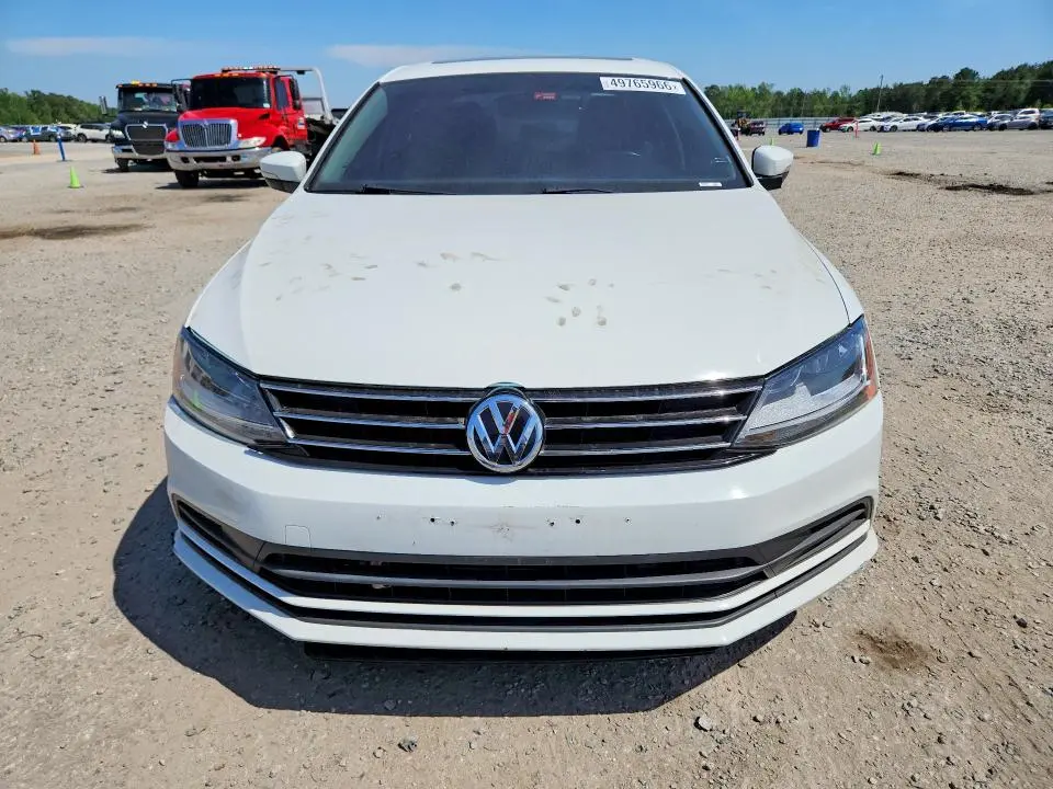 2017 VOLKSWAGEN JETTA SE  