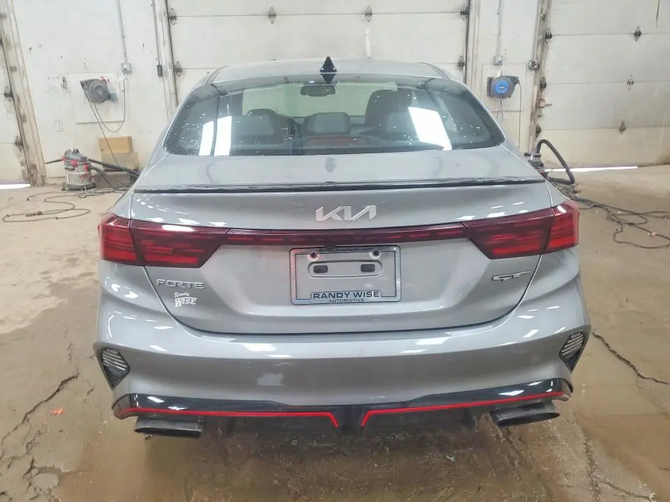 2022 KIA FORTE GT  